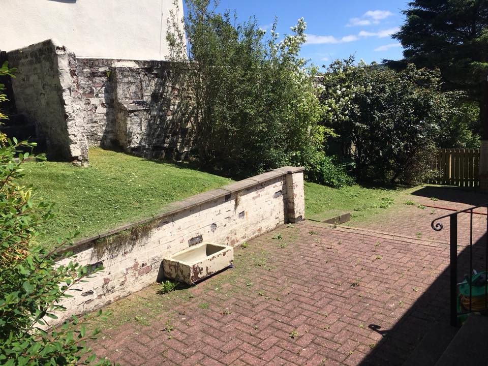 Raised composite decking with balustrade in Ayrshire